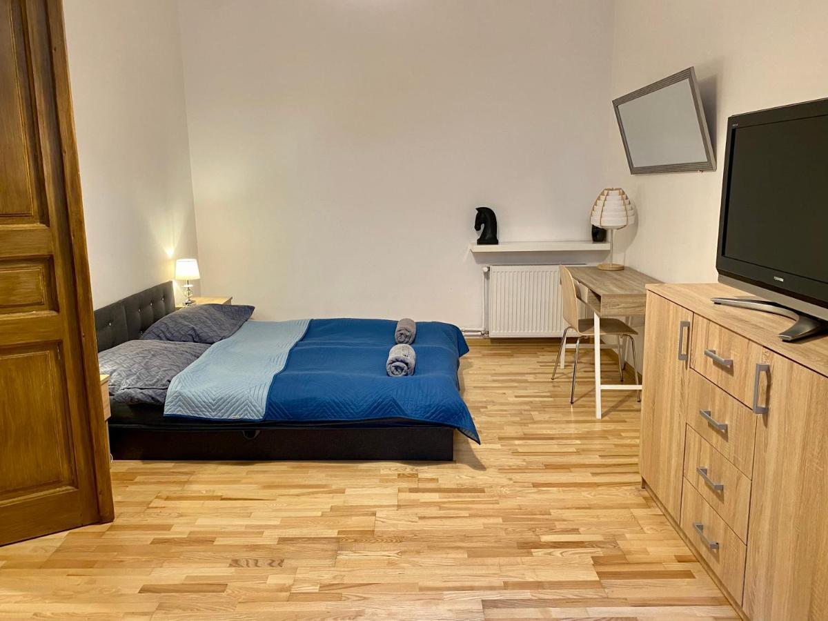 Topolove Rooms & Apartments Krakau Exterior foto